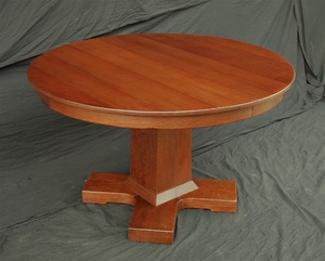 Exceptional Stickley Brothers Dining Table with Four Leaves Uncommon Form